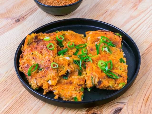 Best Korean recipes to try at home, including bibimbap, japchae, kimchi fried rice, and Korean vegetable pancakes.