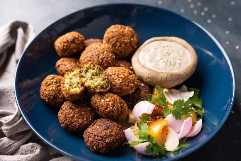 International Dishes that Indians love, including pizza, pasta, noodles, burgers, momos, sushi, and tacos.